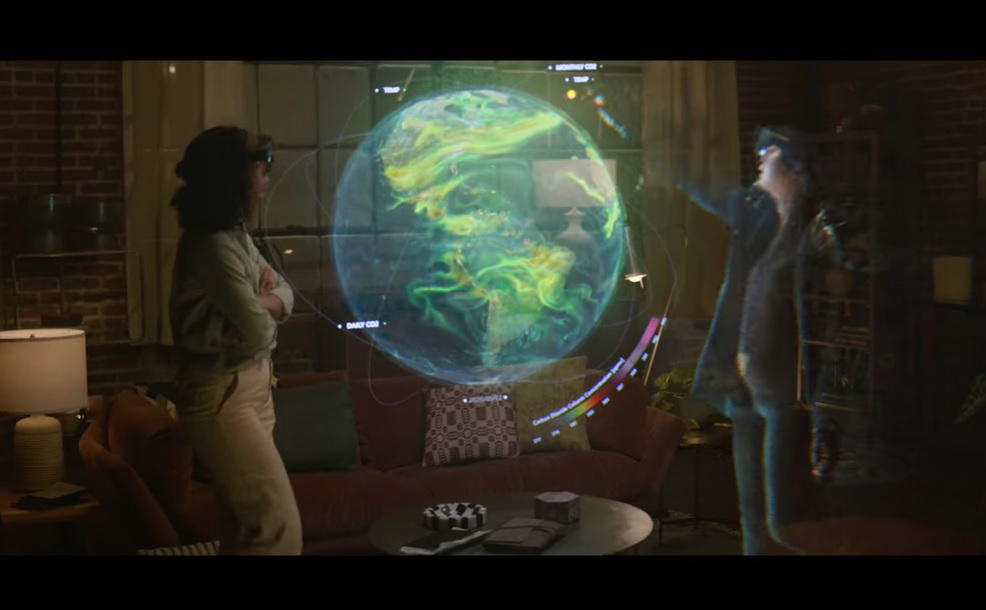 Microsoft sets stage for mixed-reality future (VIDEO)