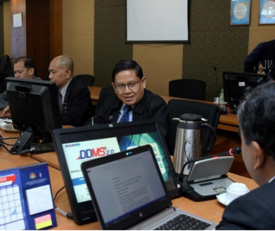 Government agencies go digital to improve operational efficiency and user productivity