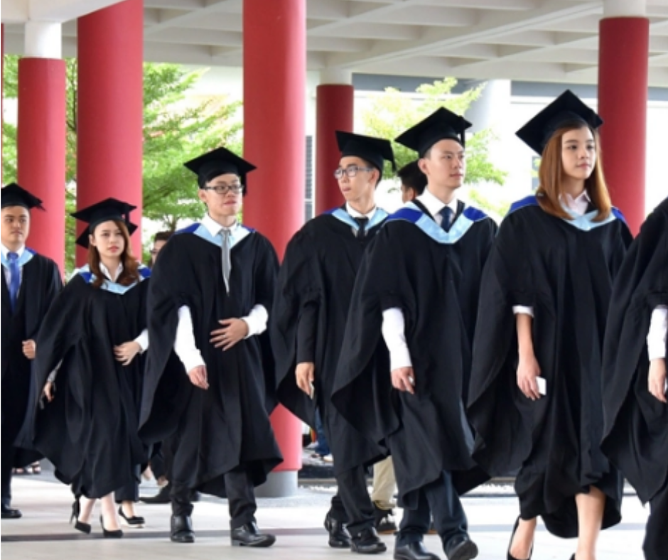 M’sian Fresh Graduates Can’t Secure High-Paying Jobs as They Lack Digital Skills