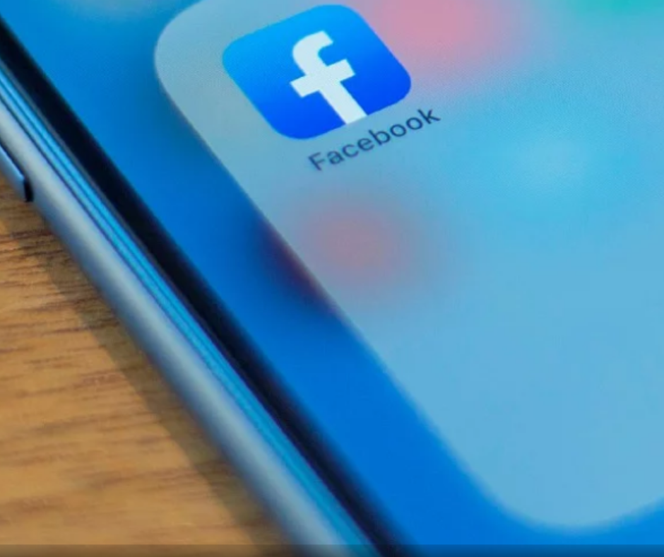 New Facebook app pays people to take part in surveys