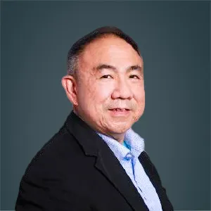 Desmond Lee