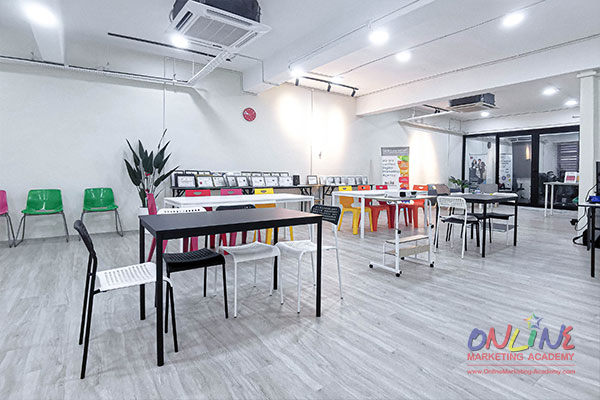 Online Marketing Academy Training Facilities - Training Area 01